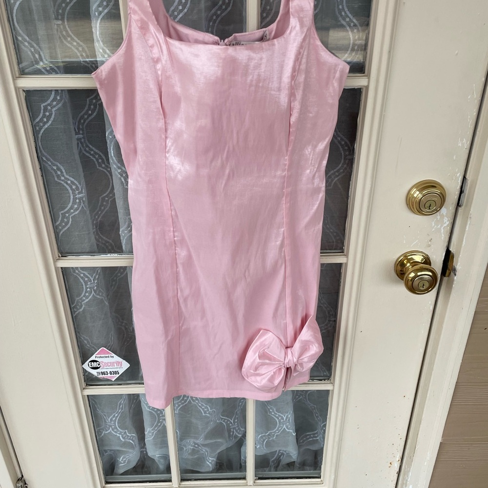 Allison & Kelly Pink Satin Mini Dress w/ Bow Detail – Size XL
